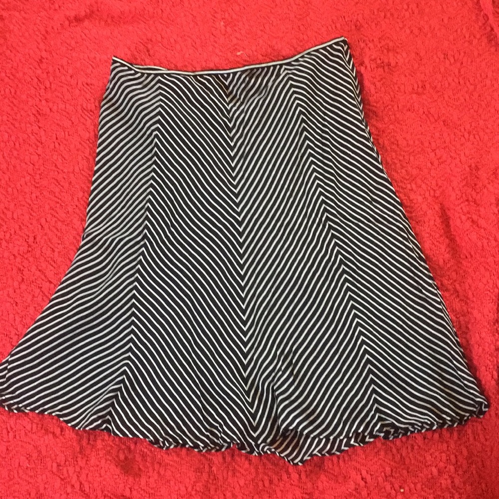 Michael Kors Silk & lined bell skirt